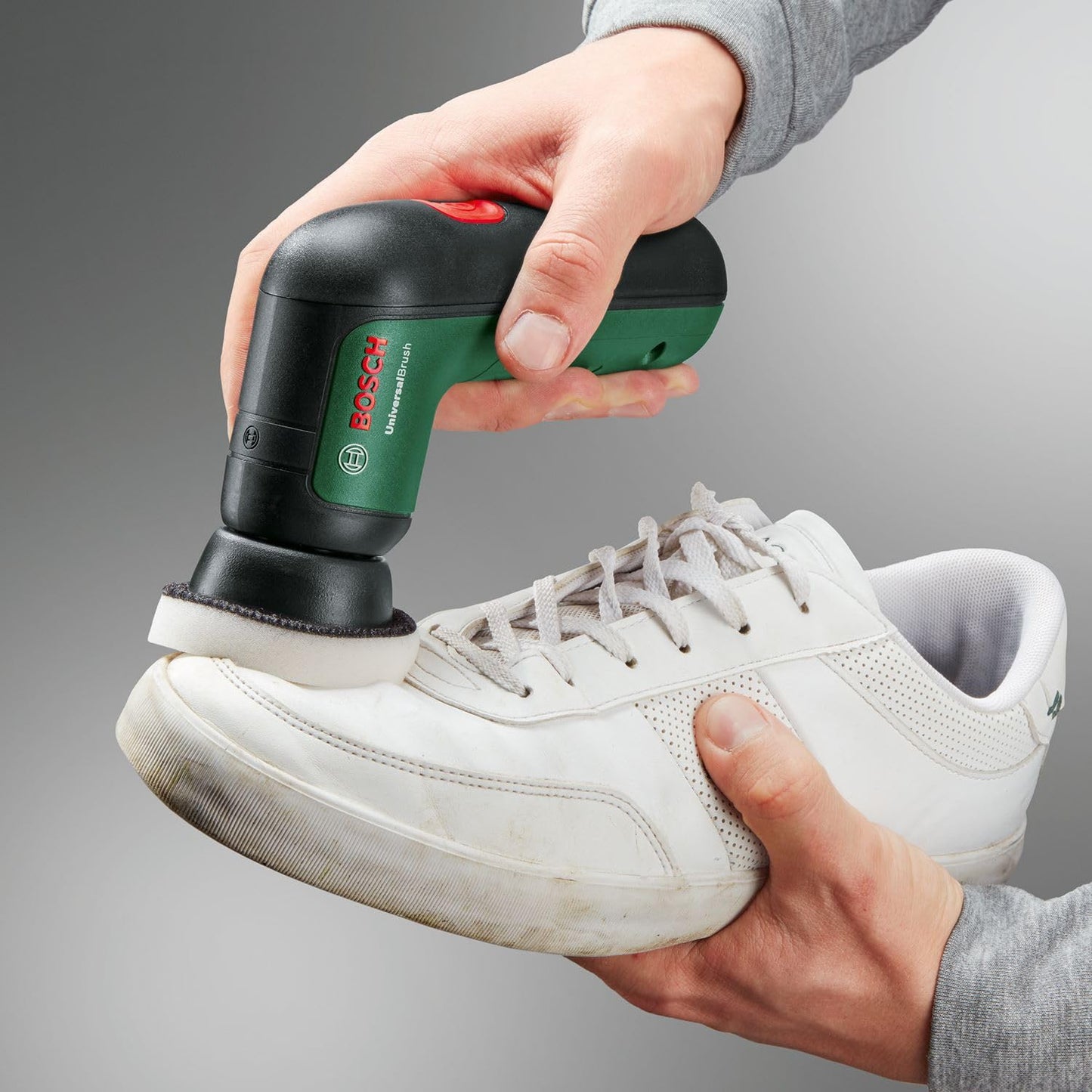 Bosch UniversalBrush Cepillo Eléctrico con 8 Cabezales y Batería 3.6V