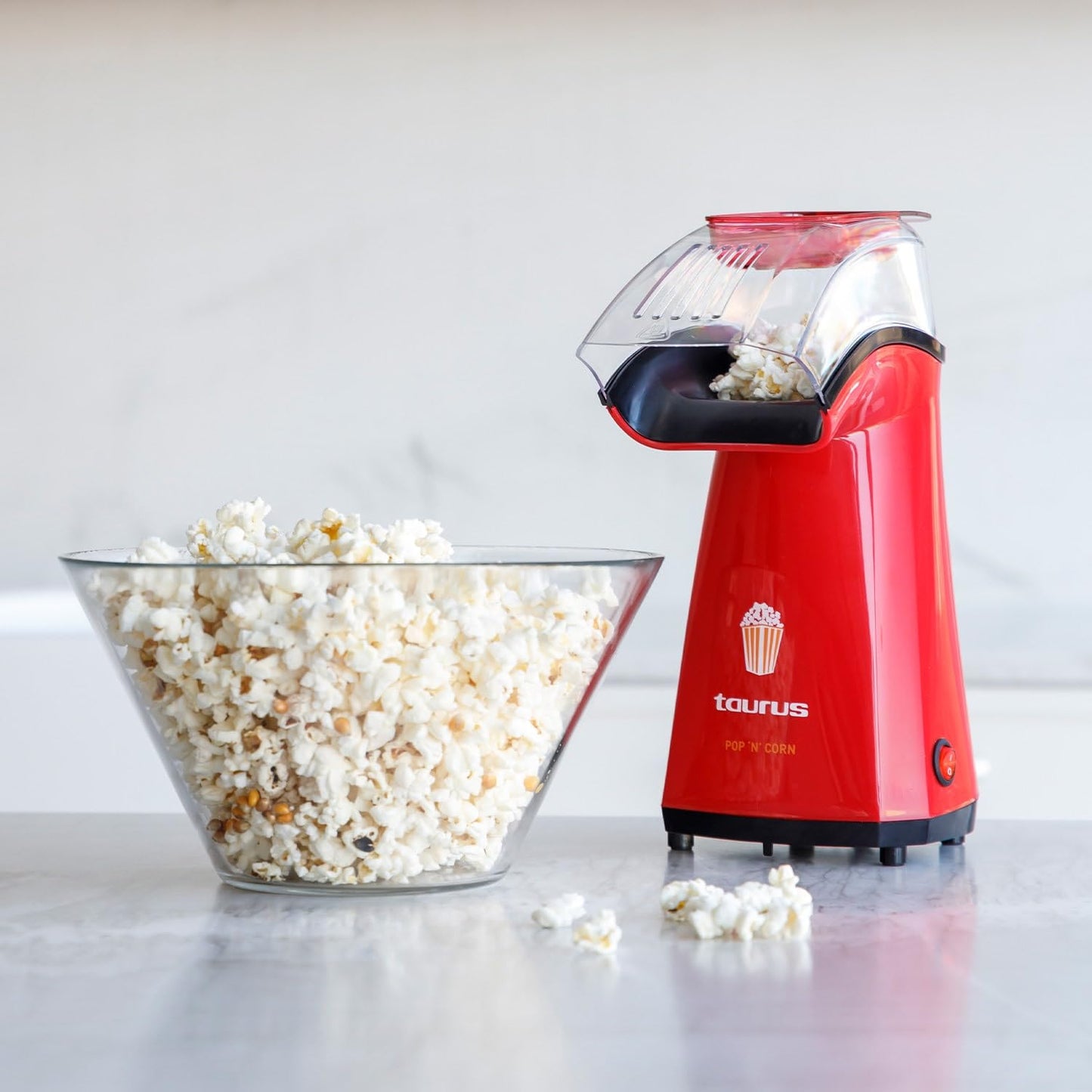 Taurus Palomitero Pop'N'Corn 1100W sin Aceite Rojo